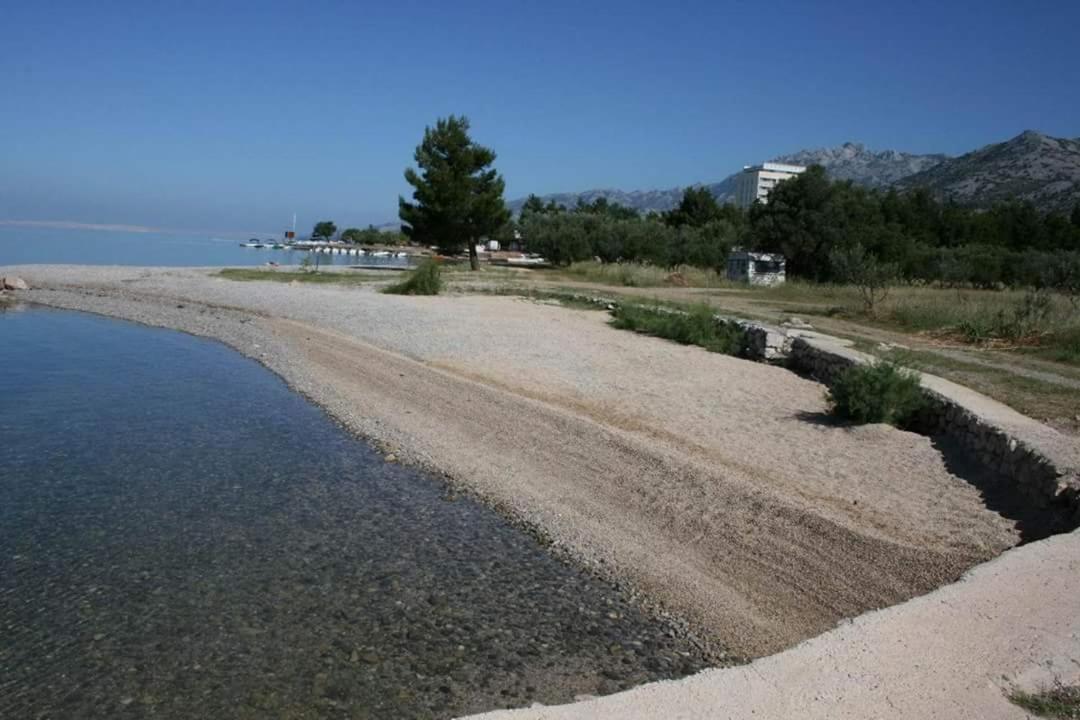 Apartmani Quattro Starigrad Paklenica Exterior foto